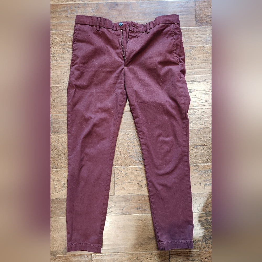 Banana Republic Men's Dark Red Chinos